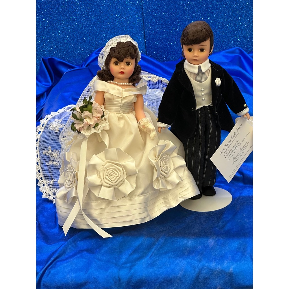 Madame Alexander Jackie and John Kennedy American Couples Wedding Doll Set 20117